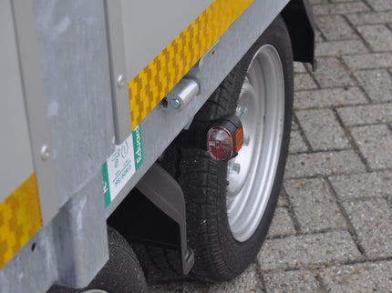Eduard Geremde Eduard plateauwagen - 606x220 cm - 3500 kg bruto laadvermogen - 63 cm laadvloerhoogte - 30 cm borden - tridem asser