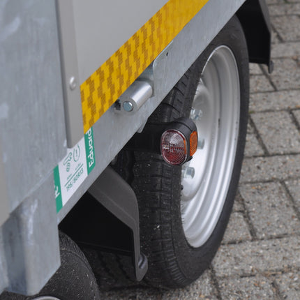 Eduard Geremde Eduard plateauwagen - 606x220 cm - 3500 kg bruto laadvermogen - 63 cm laadvloerhoogte - 30 cm borden - tridem asser