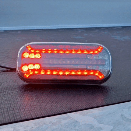 Fristom Achterlicht - Fristom FT-230 LED - rechts - 215x95x38 mm - met dynamische richtingaanwijzer - inclusief achteruitrijverlichting