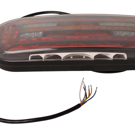 Fristom Achterlicht - Fristom FT-610 LED - links - 302x130x51 mm - met dynamische richtingaanwijzer - 100 cm losse draad aansluiting