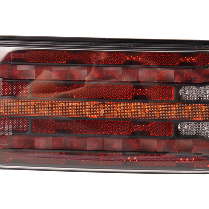 Fristom Fristom FT-230 links- inclusief mistlamp - LED 215x95x38 mm - met dynamische richtingaanwijzer