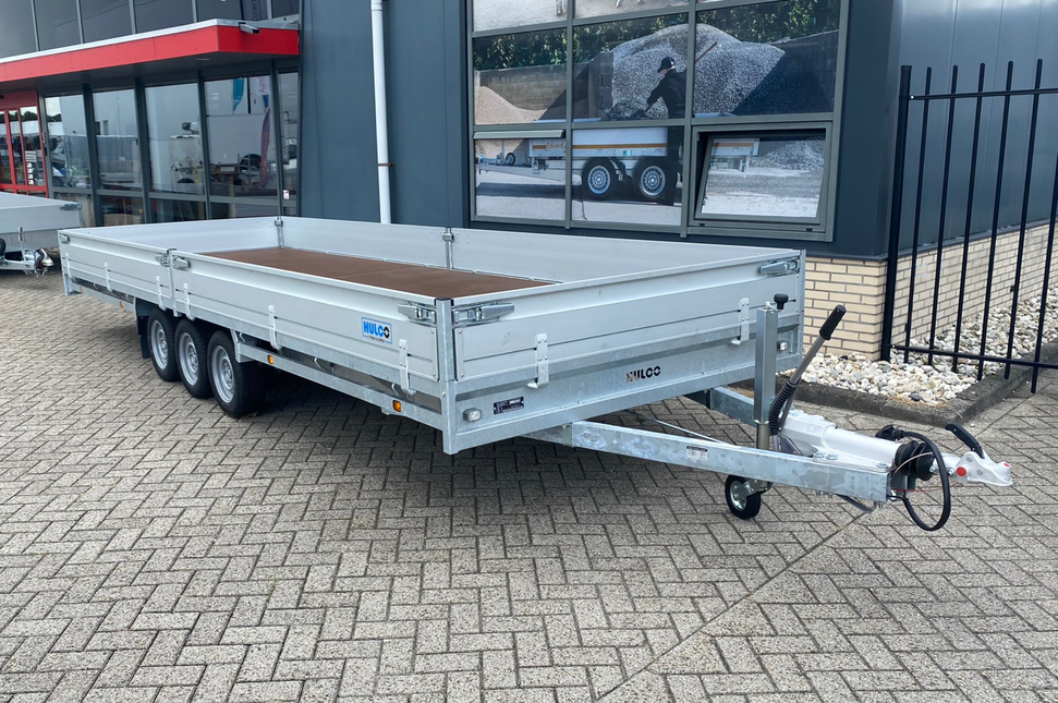 Hulco Geremde Hulco Medax 3 plateauwagen - 611x203 cm laadoppervlak - 3500 kg bruto laadvermogen - 30 cm borden