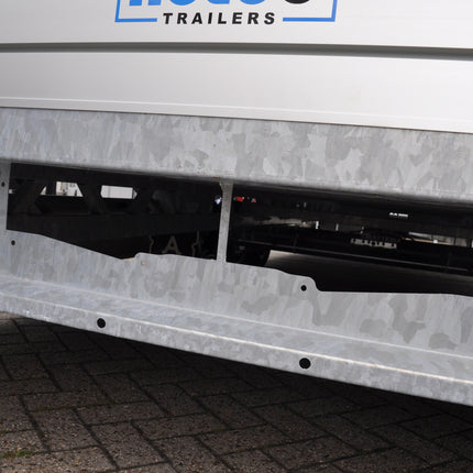 Hulco Geremde Hulco Medax plateauwagen - 502x203 cm - 3500 kg bruto laadvermogen - 30 cm borden - tandemasser