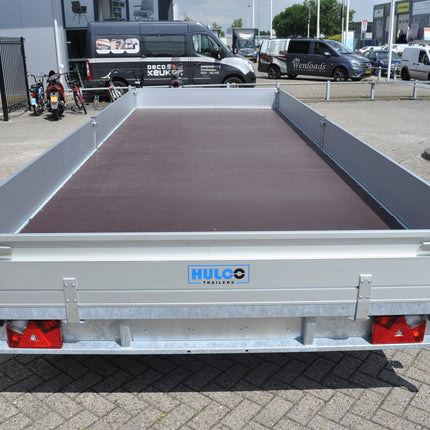 Hulco Geremde Hulco Medax plateauwagen - 611x223 cm - 3500 kg bruto laadvermogen - 30 cm borden
