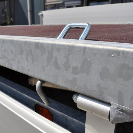 Hulco Geremde Hulco Medax plateauwagen - 611x223 cm - 3500 kg bruto laadvermogen - 30 cm borden