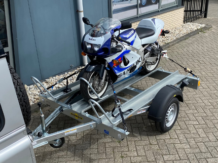 Humbaur Zomer aanbieding! - motor aanhanger - 750 kg bruto laadvermogen - Humbaur - inclusief spanbanden set