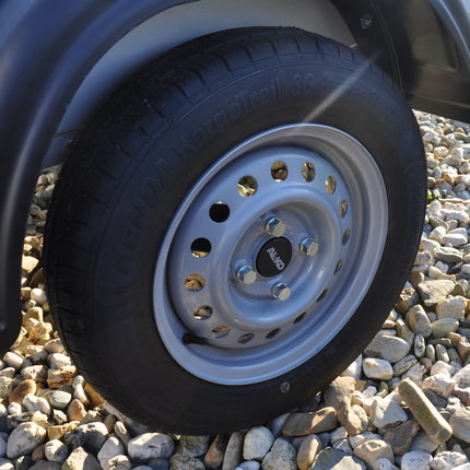 Kenda Compleet aanhanger wiel - 145/80R13 - steekmaat: 4x100 - draagvermogen: 425 kg - naafdiameter: 57 mm