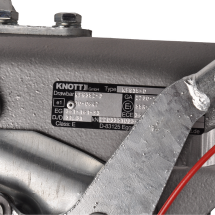 Knott Knott oplooprem aanhanger - KFG35 - maximaal trekvermogen: 3500 kg - V-dissel met console voor neuswiel