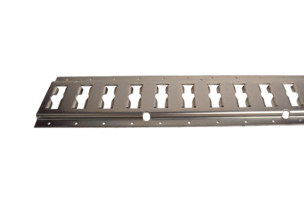 Novio Rails voor ladingzekering  2,5 mm dikte -150 & 250 cm